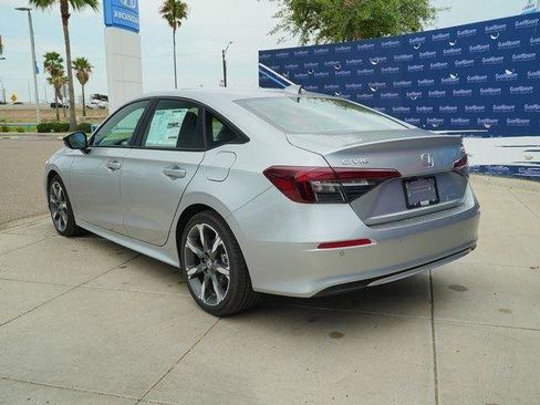 Used 2025 Honda Civic Sport Touring image 9