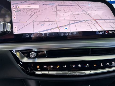 New 2026 Cadillac Lyriq V w/ Exterior Carbon Fiber Package image 27