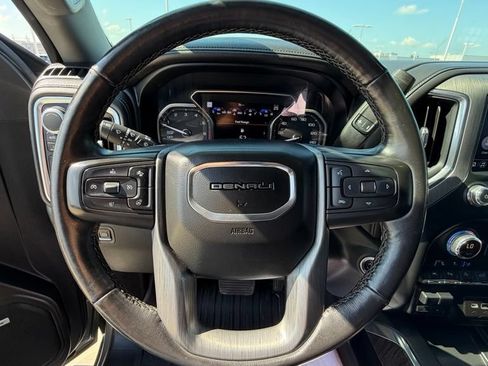 Used 2019 GMC Sierra 1500 Denali w/ Denali Ultimate Package AWD/4WD image 13