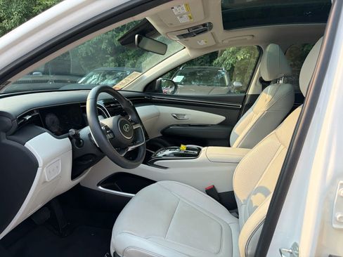Used 2024 Hyundai Tucson Limited AWD/4WD image 5