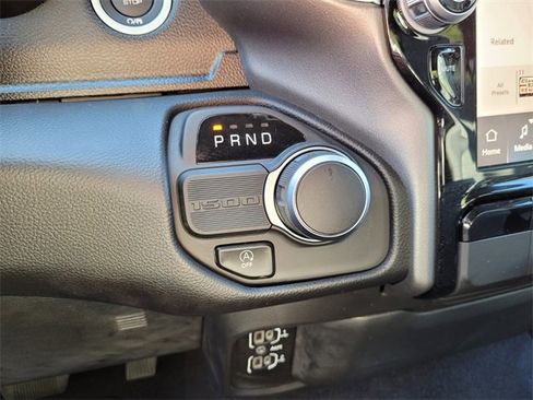 Certified 2025 RAM 1500 Big Horn image 28