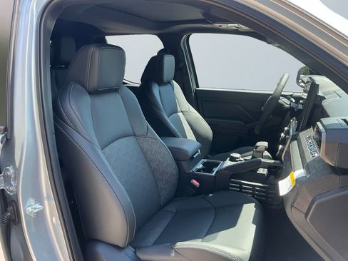 New 2026 Toyota Tacoma Limited AWD/4WD image 16