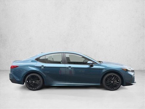New 2026 Toyota Camry SE FWD image 4