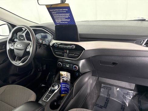 Certified 2022 Ford Escape SE image 36