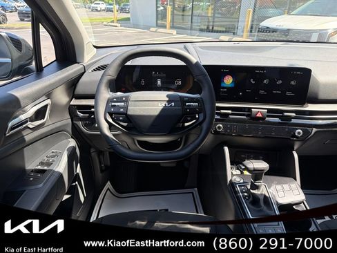 New 2026 Kia Sportage LX w/ LX Convenience Package AWD/4WD image 23