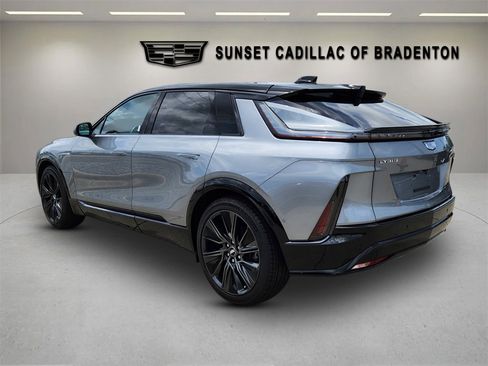 New 2025 Cadillac Lyriq Sport w/ LPO, Floor Liner Package RWD image 5