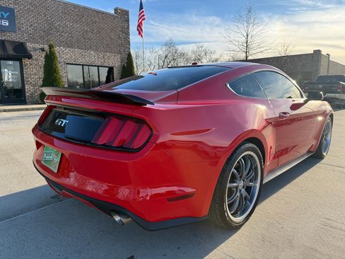 Used 2016 Ford Mustang GT Premium w/ GT Performance Package image 4