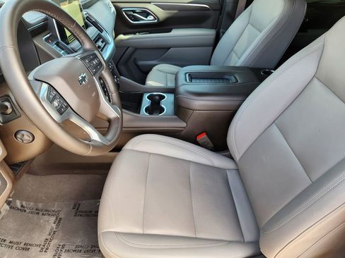 Certified 2023 Chevrolet Tahoe Z71 w/ Luxury Package AWD/4WD image 19