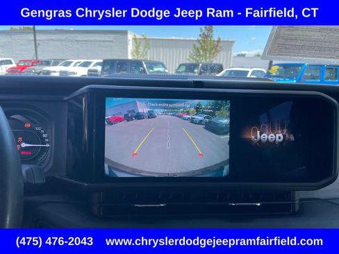 Used 2024 Jeep Wrangler Unlimited w/ Convenience Group AWD/4WD image 52