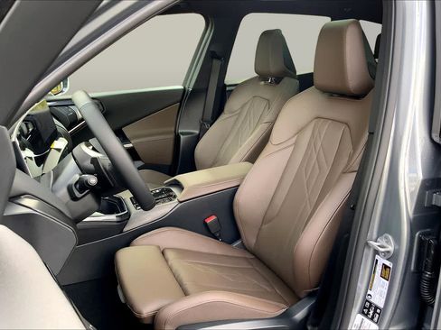 New 2026 BMW X3 xDrive30i w/ Premium Package AWD/4WD image 9