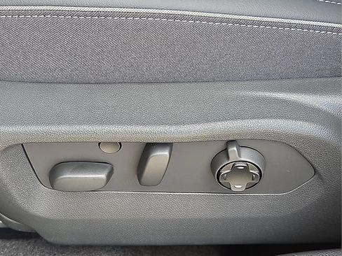 New 2026 Buick Envision Avenir AWD/4WD image 14