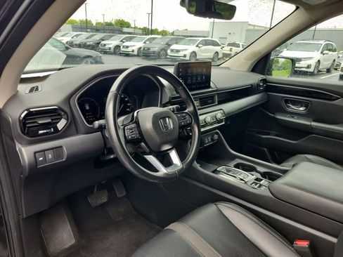 Used 2023 Honda Pilot EX-L image 18