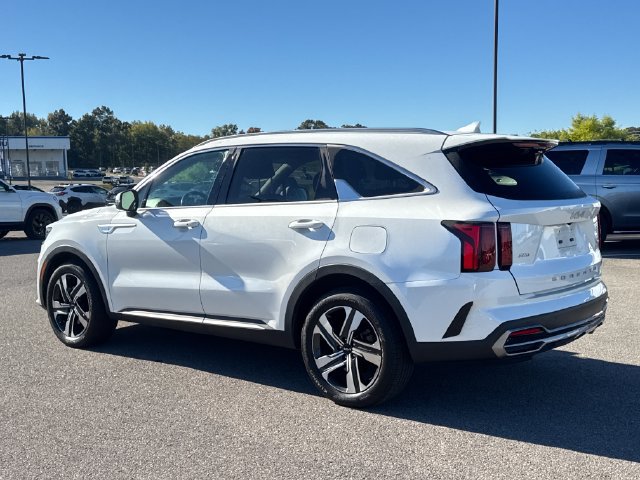 Used 2022 Kia Sorento EX AWD/4WD image 3