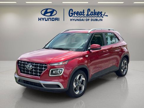 Used 2024 Hyundai Venue Limited FWD image 1