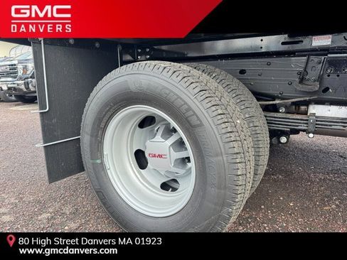 New 2026 GMC Sierra 3500 Pro w/ Convenience Package image 9
