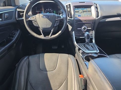 Used 2018 Ford Edge Titanium w/ Equipment Group 301A image 17