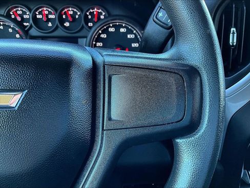 Used 2024 Chevrolet Silverado 1500 Custom image 21