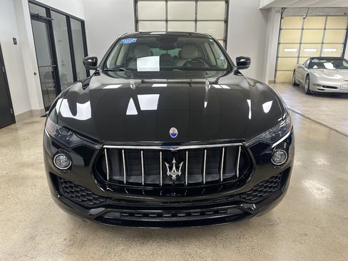 Used 2020 Maserati Levante S image 5