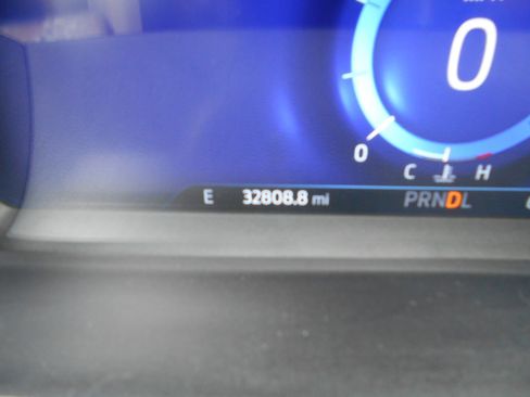 Used 2022 Ford Explorer Platinum w/ Equipment Group 601A image 17