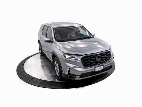 Used 2024 Honda Pilot EX-L image 35