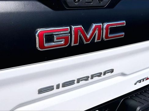 Used 2024 GMC Sierra 1500 AT4X w/ AT4X AEV Edition AWD/4WD image 31