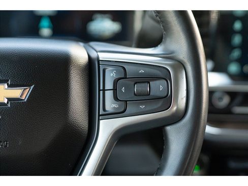 Used 2025 Chevrolet Silverado 1500 LT AWD/4WD image 8