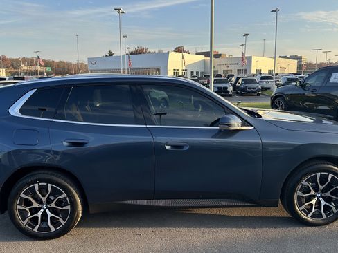 Used 2026 BMW X3 xDrive30 w/ Convenience Package image 11