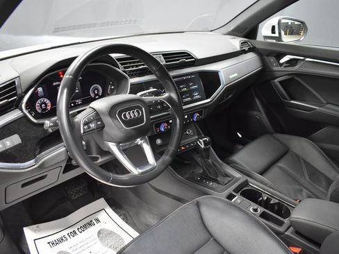 Used 2020 Audi Q3 2.0T Prestige image 4