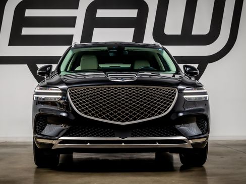 Used 2024 Genesis GV70 2.5T w/ Advanced Package AWD/4WD image 4