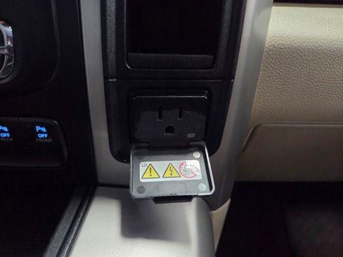 Used 2015 RAM 1500 Lone Star RWD image 52