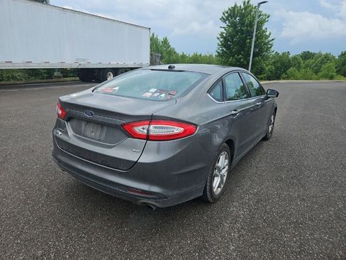 Used 2013 Ford Fusion SE FWD image 7