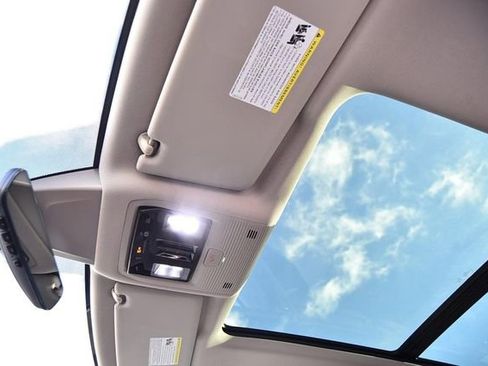 New 2026 Volkswagen Atlas SEL Premium R-Line image 21