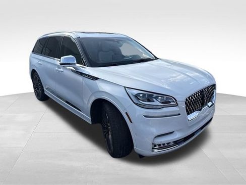 Used 2022 Lincoln Aviator Black Label w/ Dynamic Handling Package AWD/4WD image 5