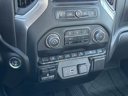 Used 2024 Chevrolet Silverado 2500 Custom w/ Custom Value Package image 20