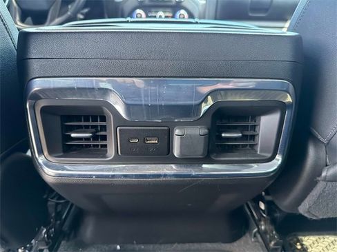 Used 2022 GMC Sierra 1500 AT4 w/ AT4 Premium Package image 14