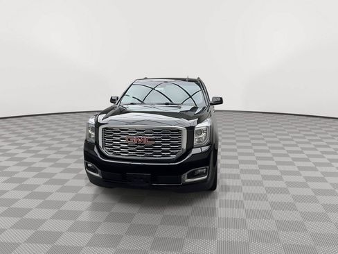 Used 2018 GMC Yukon XL Denali w/ Denali Ultimate Package AWD/4WD image 40