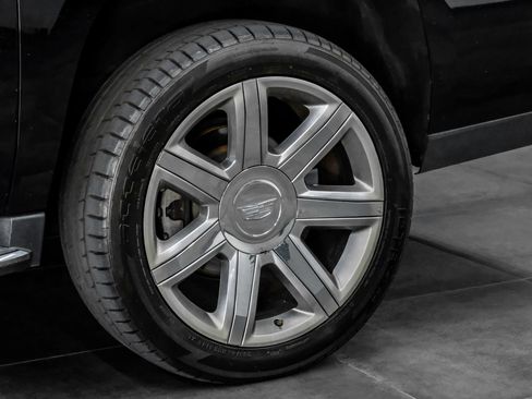 Used 2020 Cadillac Escalade ESV Luxury RWD image 74