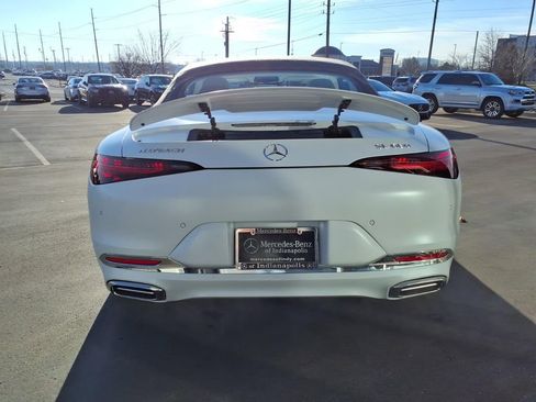 New 2026 Mercedes-Benz Maybach SL 680 image 6