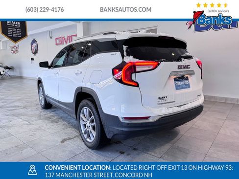 Certified 2022 GMC Terrain SLT w/ Tech Package image 5
