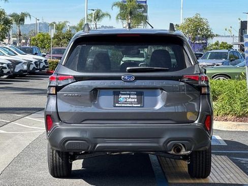 Used 2026 Subaru Forester Premium AWD/4WD image 5