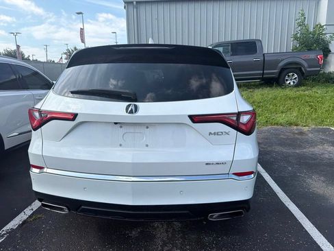 Used 2023 Acura MDX SH-AWD w/ Advance Package image 7