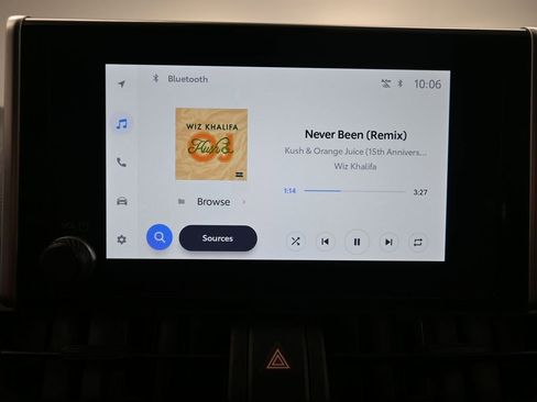 Used 2025 Toyota RAV4 XLE image 8