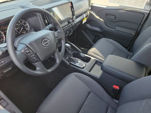 New 2026 Nissan Frontier SV w/ Tow Package AWD/4WD image 3