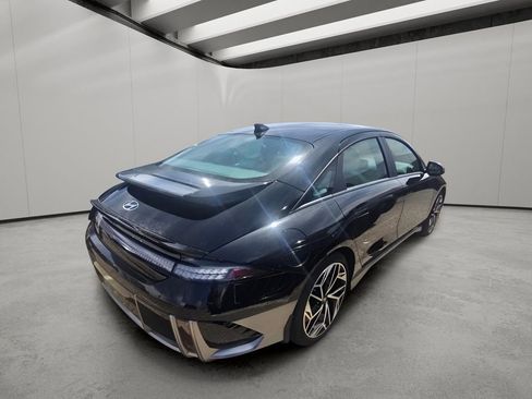 Used 2024 Hyundai Ioniq 6 SEL image 9