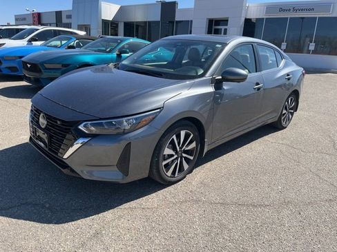 Used 2025 Nissan Sentra SV w/ SV Premium Package image 1