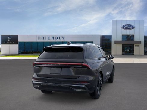 New 2026 Lincoln Nautilus Reserve w/ Jet Appearance Package AWD/4WD image 8