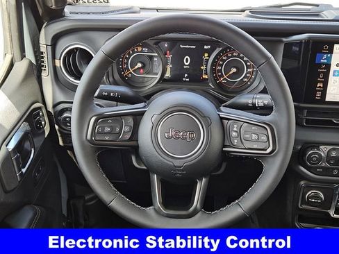 New 2025 Jeep Gladiator Sport image 13