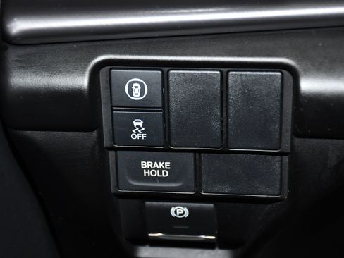 Used 2025 Acura RDX SH-AWD image 34