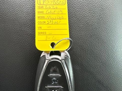 Used 2020 Chevrolet Malibu LT FWD image 17
