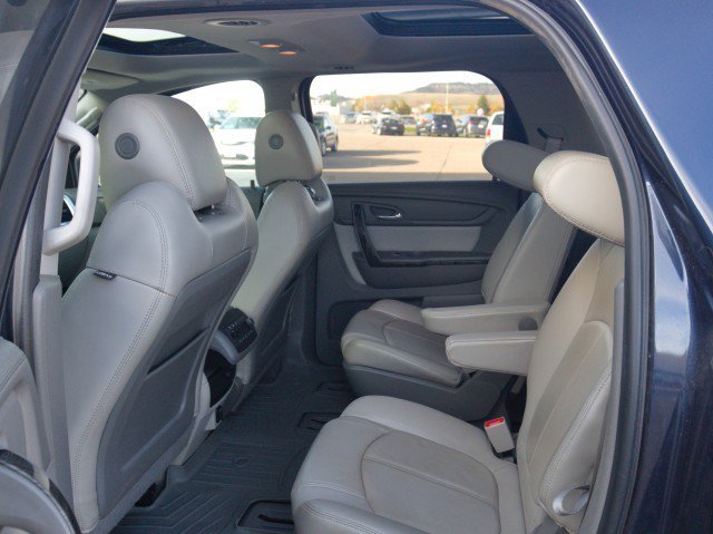 Used 2016 GMC Acadia SLT w/ Open Road Package AWD/4WD image 28